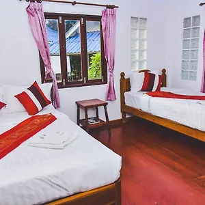 Pranee Hostel